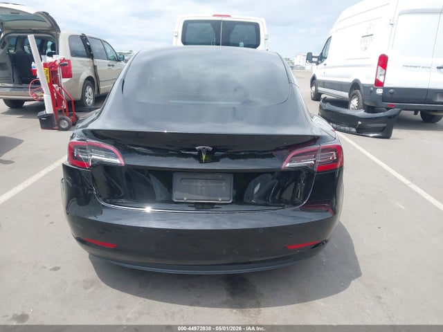 Продажа на аукционе авто 2021 Tesla Model 3 Standard Range Plus Rear-wheel Drive, vin: 5YJ3E1EA4MF058528, номер лота: 44972838