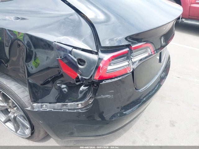 Продажа на аукционе авто 2021 Tesla Model 3 Standard Range Plus Rear-wheel Drive, vin: 5YJ3E1EA4MF058528, номер лота: 44972838