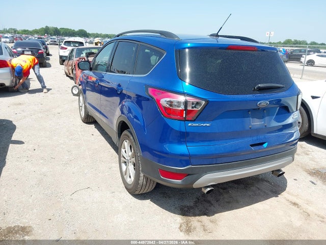 Auction sale of the 2017 Ford Escape Se, vin: 1FMCU0G95HUB56833, lot number: 44972842