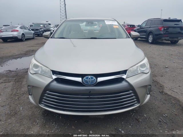 2017 Toyota Camry Hybrid Xle მანქანა იყიდება აუქციონზე, vin: 4T1BD1FK4HU225856, აუქციონის ნომერი: 44972843