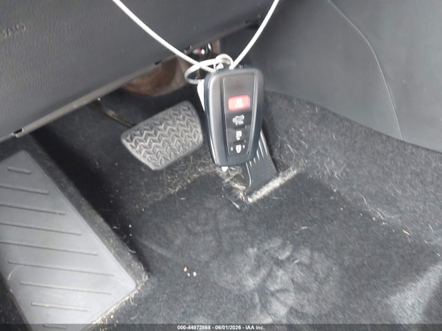 2025 Toyota Rav4 Xle მანქანა იყიდება აუქციონზე, vin: 2T3W1RFV5SW435612, აუქციონის ნომერი: 44972868