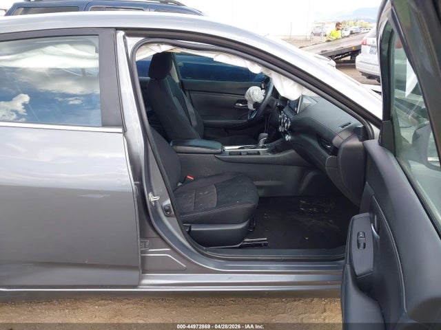 3N1AB8CV8MY237354 Nissan Sentra Sv Xtronic Cvt