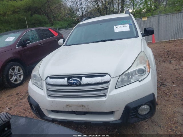 44972890 :رقم المزاد ، 4S4BRCCC0E3266951 vin ، 2014 Subaru Outback 2.5i Premium مزاد بيع