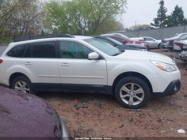 44972890 :رقم المزاد ، 4S4BRCCC0E3266951 vin ، 2014 Subaru Outback 2.5i Premium مزاد بيع