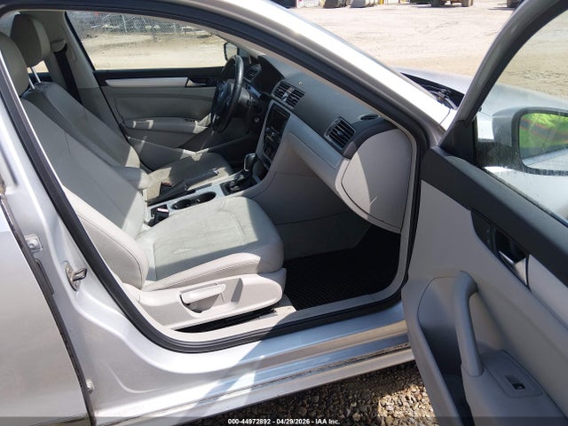 Продаж на аукціоні авто 2013 Volkswagen Passat 2.0l Tdi Se, vin: 1VWBN7A38DC099664, номер лоту: 44972892