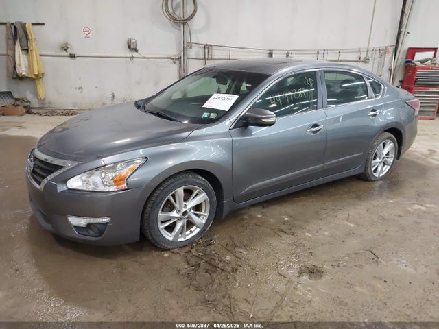 2015 Nissan Altima 2.5 Sl მანქანა იყიდება აუქციონზე, vin: 1N4AL3AP5FC257175, აუქციონის ნომერი: 44972897