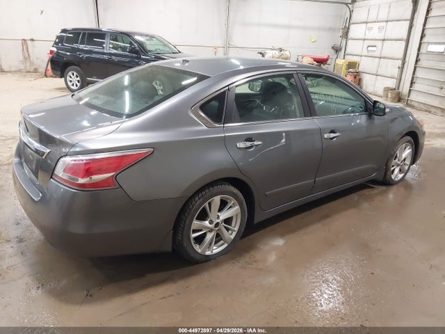 2015 Nissan Altima 2.5 Sl მანქანა იყიდება აუქციონზე, vin: 1N4AL3AP5FC257175, აუქციონის ნომერი: 44972897
