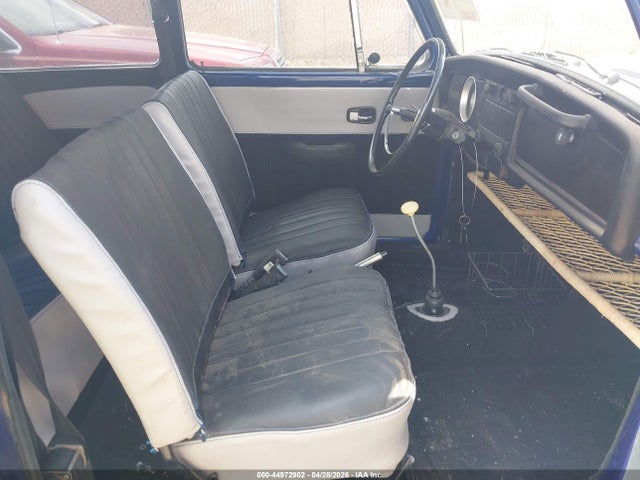 1970 Volkswagen Beetle მანქანა იყიდება აუქციონზე, vin: 1102872339, აუქციონის ნომერი: 44972902