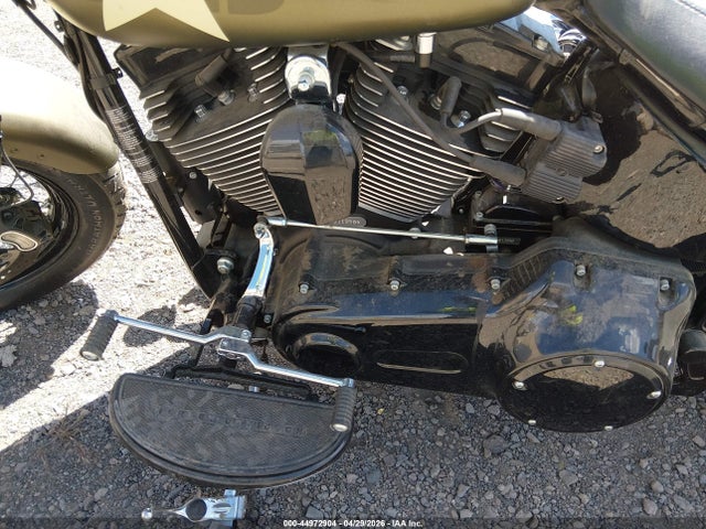 Harley-Davidson FLSS 2016 1HD1JS918GB011950 Image 9