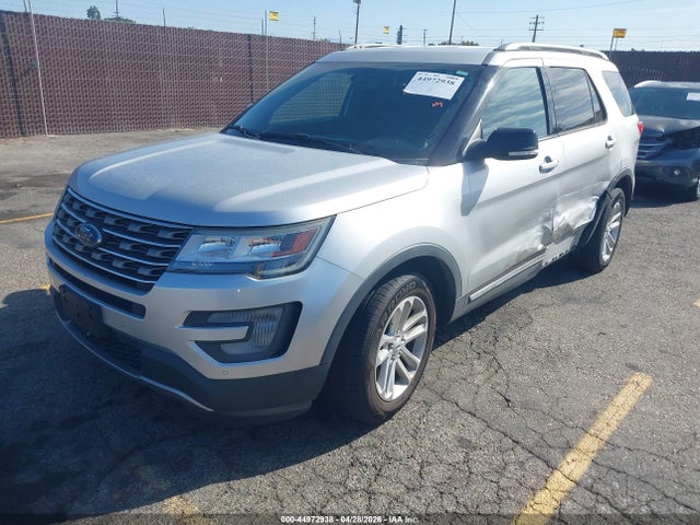 Ford EXPLORER XLT 2017 1FM5K7D89HGC85093 Image 2