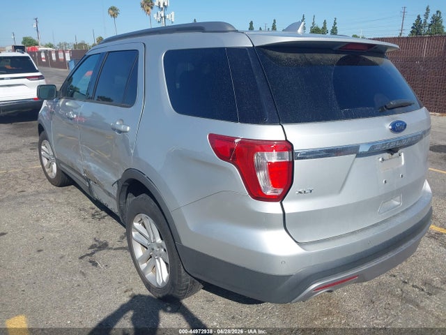 Ford EXPLORER XLT 2017 1FM5K7D89HGC85093 Image 3