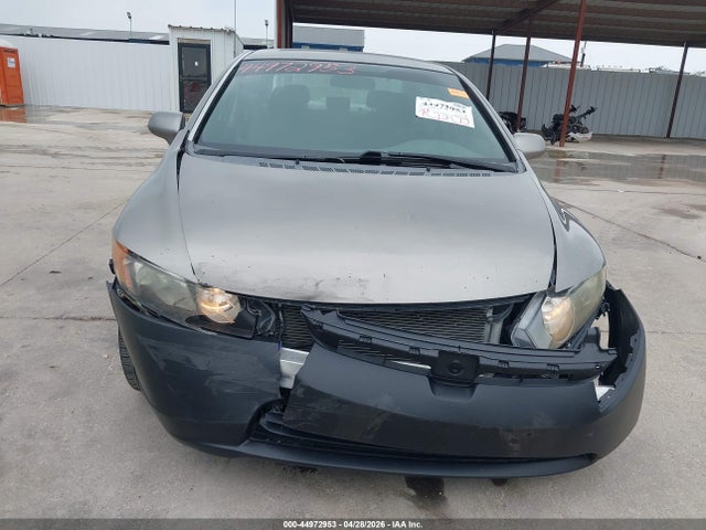 Продаж на аукціоні авто 2006 Honda Civic Lx, vin: 1HGFA165X6L098768, номер лоту: 44972953