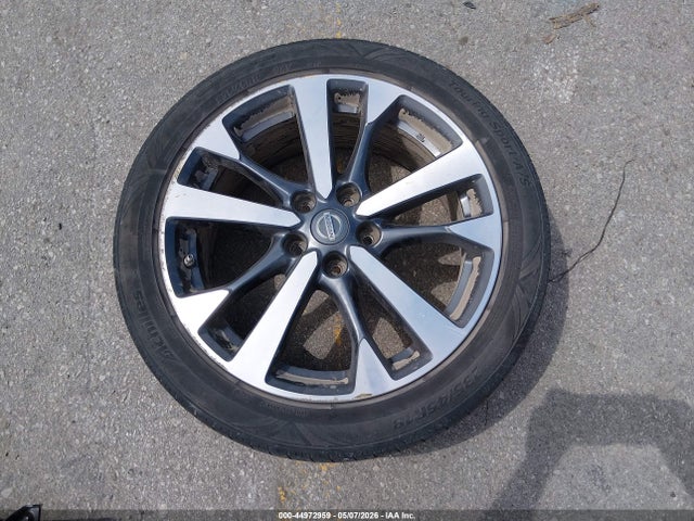 2017 Nissan Altima 2.5 Sr მანქანა იყიდება აუქციონზე, vin: 1N4AL3AP5HC240167, აუქციონის ნომერი: 44972959