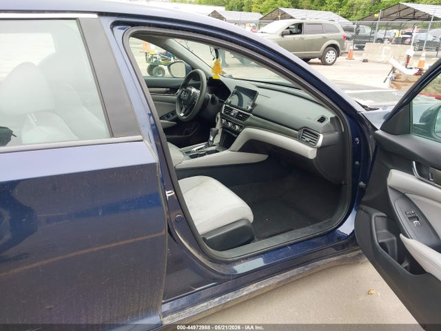 Aukcja sprzedaży 2018 Honda Accord Lx, vin: 1HGCV1F14JA135063, numer aukcji: 44972988