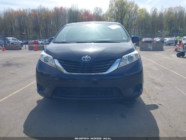 Продаж на аукціоні авто 2015 Toyota Sienna Le 8 Passenger, vin: 5TDKK3DC7FS544574, номер лоту: 44973019