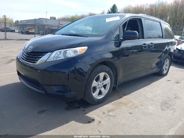 Продаж на аукціоні авто 2015 Toyota Sienna Le 8 Passenger, vin: 5TDKK3DC7FS544574, номер лоту: 44973019