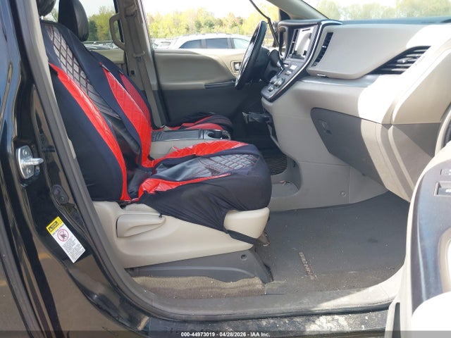 Продаж на аукціоні авто 2015 Toyota Sienna Le 8 Passenger, vin: 5TDKK3DC7FS544574, номер лоту: 44973019