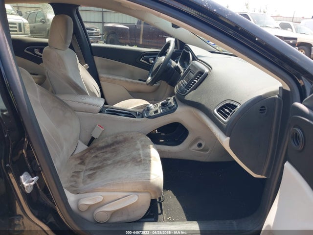 Продажа на аукционе авто 2016 Chrysler 200 Limited, vin: 1C3CCCAB0GN156935, номер лота: 44973023