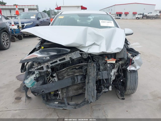 2019 Hyundai Accent Sel მანქანა იყიდება აუქციონზე, vin: 3KPC24A3XKE041415, აუქციონის ნომერი: 44973032