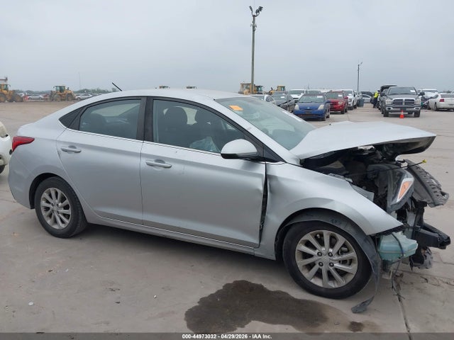2019 Hyundai Accent Sel მანქანა იყიდება აუქციონზე, vin: 3KPC24A3XKE041415, აუქციონის ნომერი: 44973032