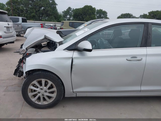 2019 Hyundai Accent Sel მანქანა იყიდება აუქციონზე, vin: 3KPC24A3XKE041415, აუქციონის ნომერი: 44973032
