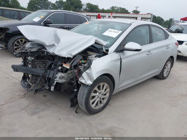 2019 Hyundai Accent Sel მანქანა იყიდება აუქციონზე, vin: 3KPC24A3XKE041415, აუქციონის ნომერი: 44973032