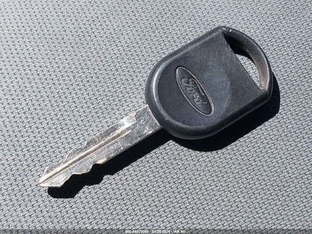 1FTBF2BT1EEB02363 Ford F-250 Xl