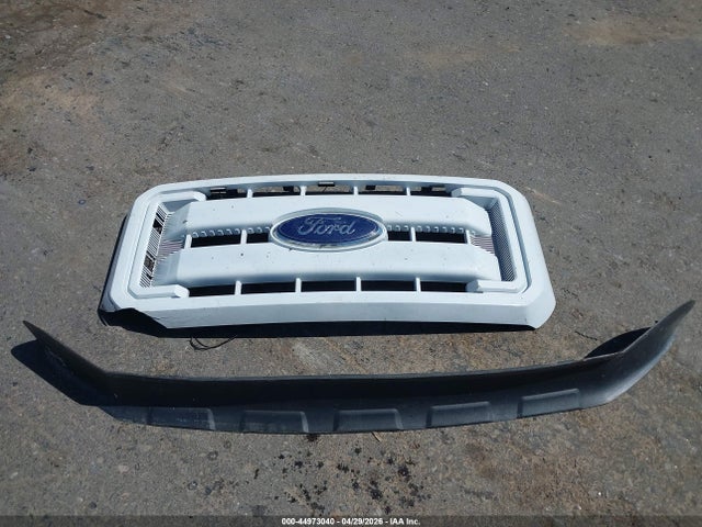 1FTBF2BT1EEB02363 Ford F-250 Xl