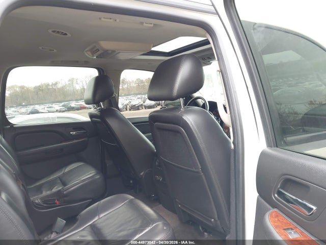 Продажа на аукционе авто 2011 Chevrolet Suburban 1500 Ltz, vin: 1GNSKKE33BR280455, номер лота: 44973042