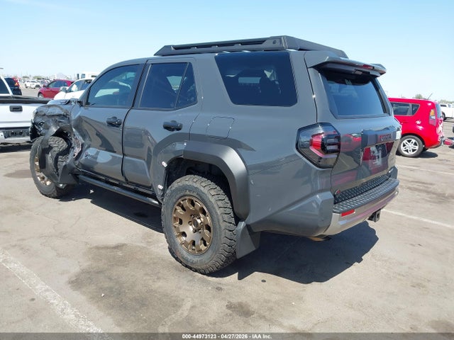 Toyota 4runner Hybrid Trailhunter 2025 JTEVB5BR0S5005175 Image 3