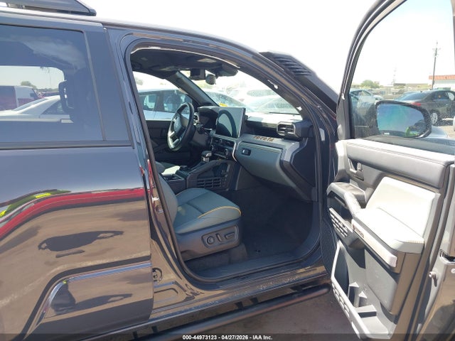 Toyota 4runner Hybrid Trailhunter 2025 JTEVB5BR0S5005175 Image 5
