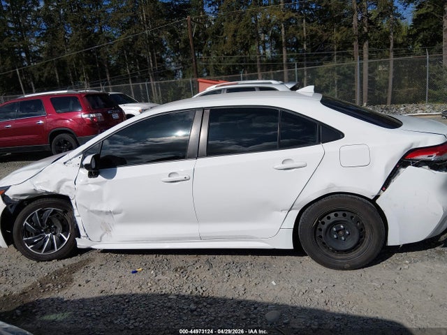 Toyota COROLLA LE 2022 JTDEPMAE2N3020436 Image 15