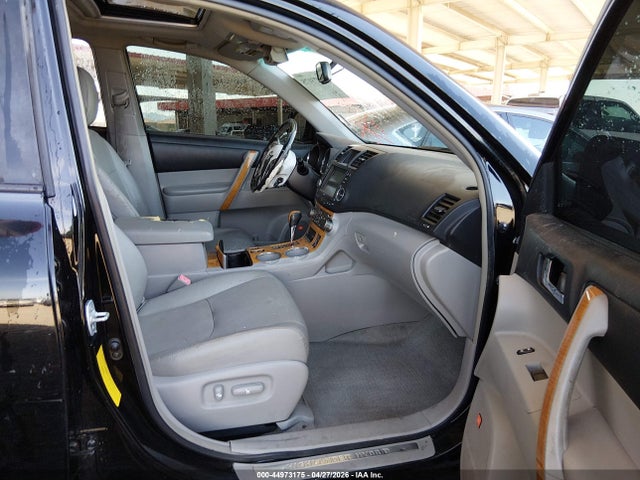 44973175 :رقم المزاد ، JTEEW44A682012731 vin ، 2008 Toyota Highlander Hybrid Limited مزاد بيع