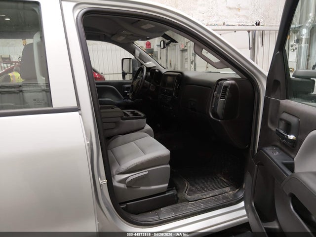 1GC1KUEGXHF104709 Chevrolet Silverado 2500hd Wt