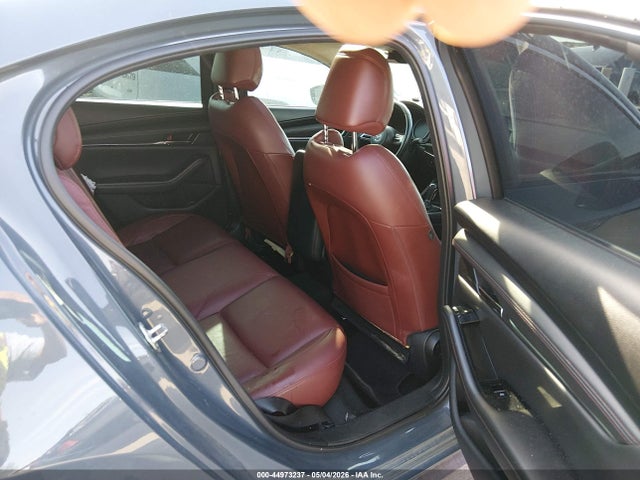 44973237 :رقم المزاد ، 3MZBPACM9PM353690 vin ، 2023 Mazda Mazda3 2.5 S Carbon Edition مزاد بيع
