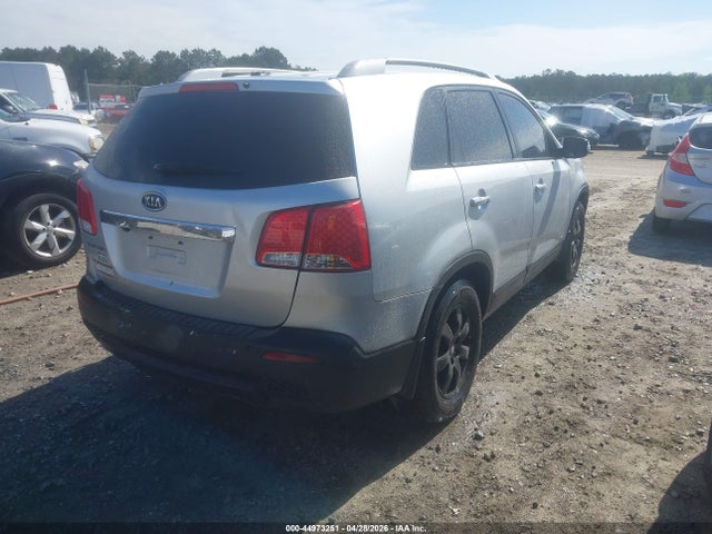 Продажа на аукционе авто 2011 Kia Sorento Lx, vin: 5XYKTCA16BG159661, номер лота: 44973251