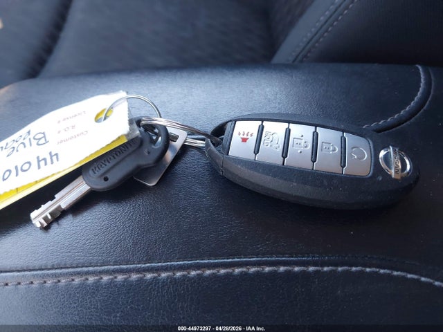 JN8AT2MV3LW139929 Nissan Rogue Sv Intelligent Awd