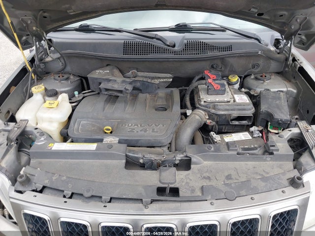 44973308 :رقم المزاد ، 1J4NF1FB9BD279134 vin ، 2011 Jeep Compass مزاد بيع