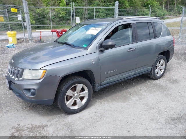44973308 :رقم المزاد ، 1J4NF1FB9BD279134 vin ، 2011 Jeep Compass مزاد بيع