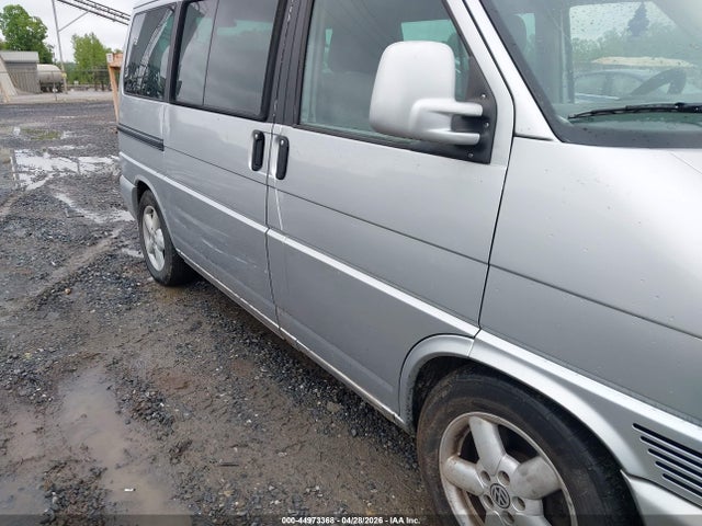 44973368 :رقم المزاد ، WV2MB47073H021704 vin ، 2003 Volkswagen Eurovan Mv مزاد بيع