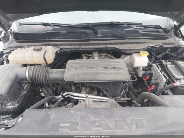 44973381 :رقم المزاد ، 1C6RRFCG5RN133076 vin ، 2024 Ram 1500 مزاد بيع