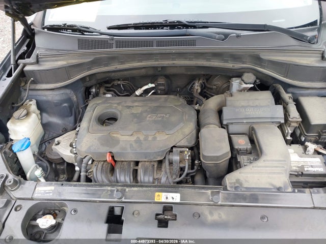 5NMZTDLB7HH004108 Hyundai Santa Fe Sport 2.4l
