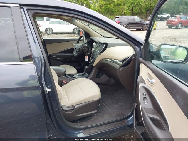 5NMZTDLB7HH004108 Hyundai Santa Fe Sport 2.4l