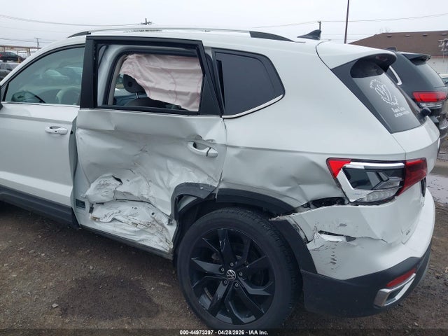 Aukcja sprzedaży 2022 Volkswagen Taos 1.5t Se, vin: 3VVWX7B23NM064312, numer aukcji: 44973397