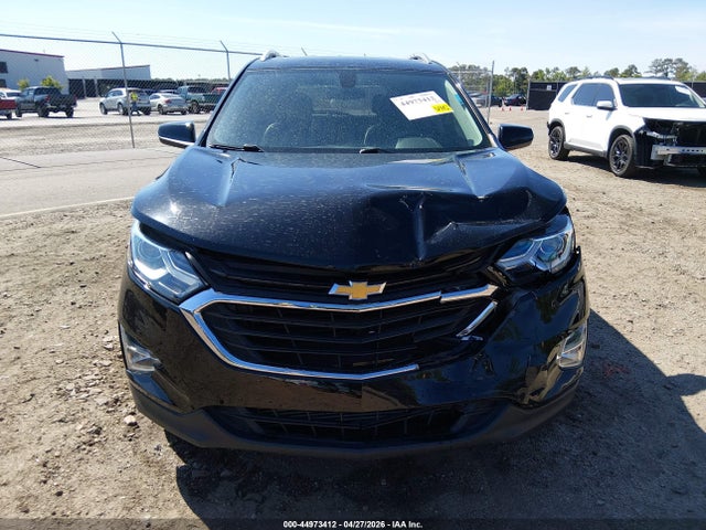 2018 Chevrolet Equinox Lt მანქანა იყიდება აუქციონზე, vin: 2GNAXJEV2J6114009, აუქციონის ნომერი: 44973412