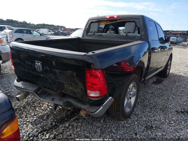 1C6RR6KT5KS750564 RAM 1500 Classic Tradesman 4x2 5&#039;7 Box