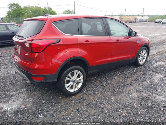 Ford ESCAPE SE 2019 1FMCU9GD3KUC45378 Image 4