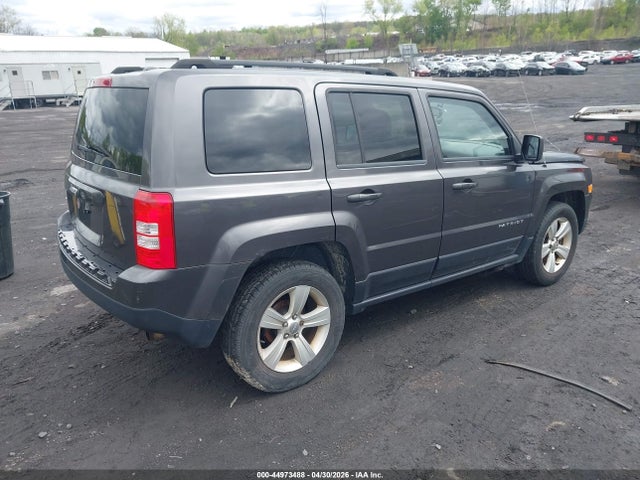 2016 Jeep Patriot Sport მანქანა იყიდება აუქციონზე, vin: 1C4NJRBBXGD552310, აუქციონის ნომერი: 44973488