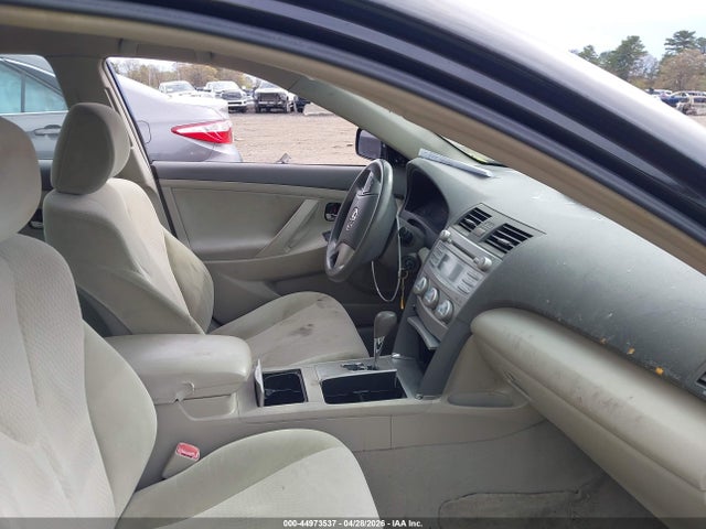 2010 Toyota Camry მანქანა იყიდება აუქციონზე, vin: 4T4BF3EK8AR018860, აუქციონის ნომერი: 44973537