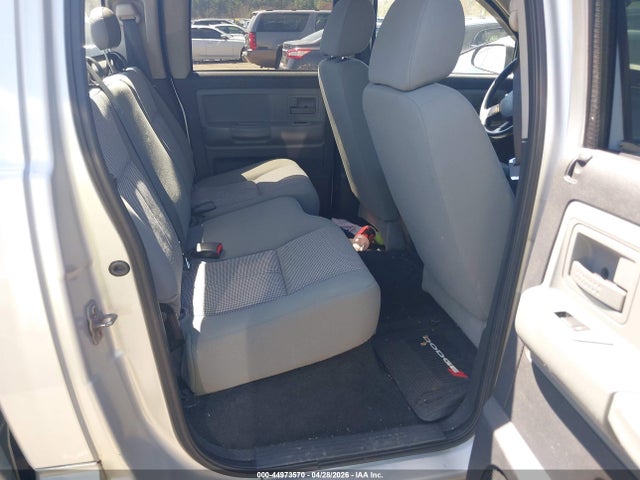 44973570 :رقم المزاد ، 1D7CW3GK9AS234928 vin ، 2010 Dodge Dakota Bighorn/lonestar مزاد بيع